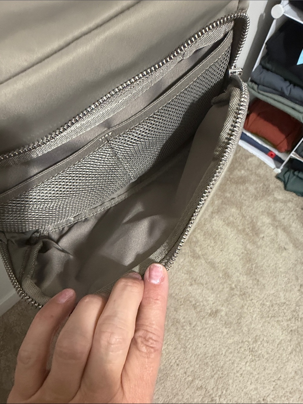 lululemon athletica taupe crossbody bag with adjustable strap - Picture 3 of 6